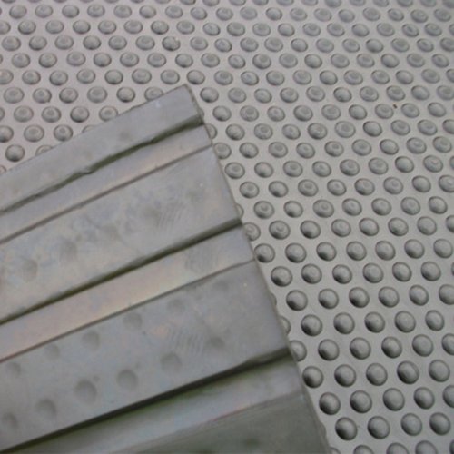 Studded Rubber Stable Mat